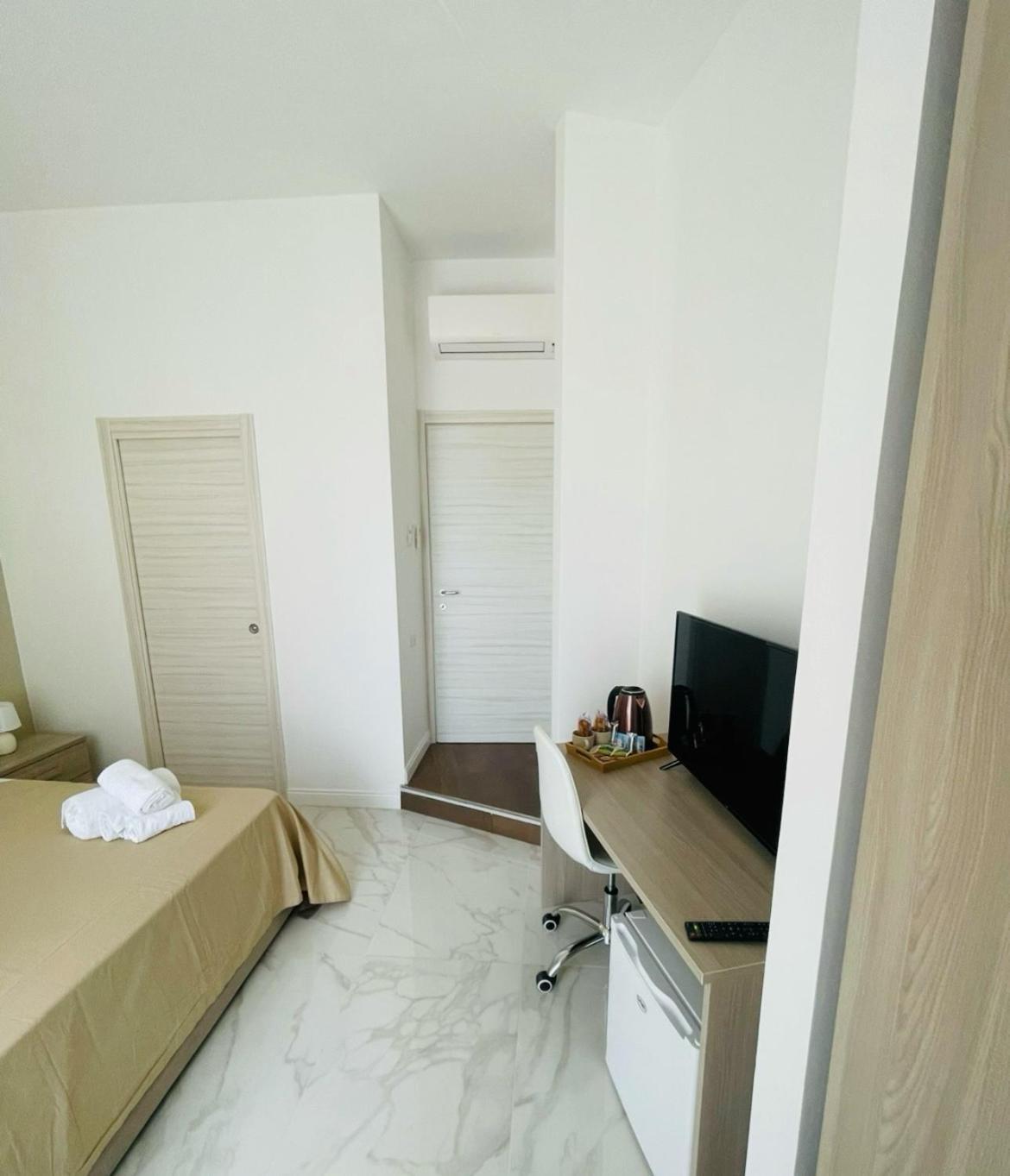 Nerisa Home نابولي المظهر الخارجي الصورة