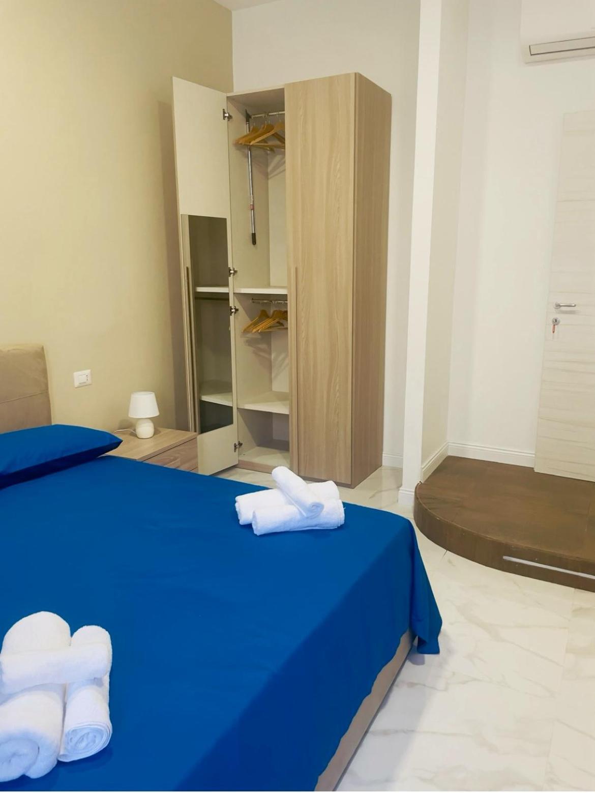Nerisa Home نابولي المظهر الخارجي الصورة