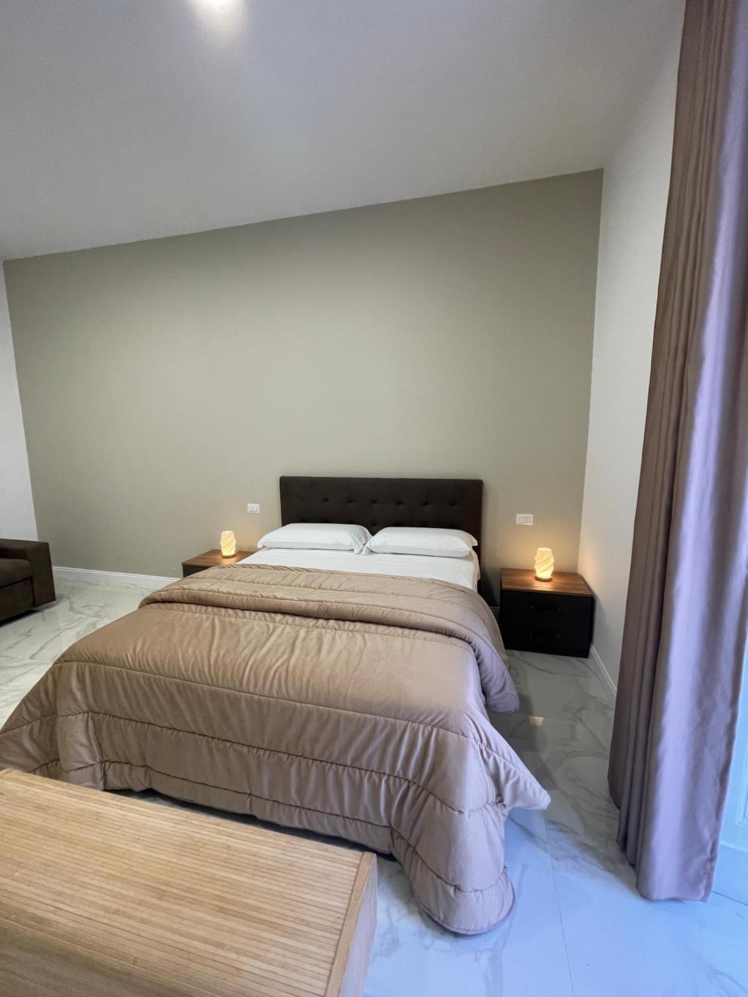 Nerisa Home نابولي المظهر الخارجي الصورة
